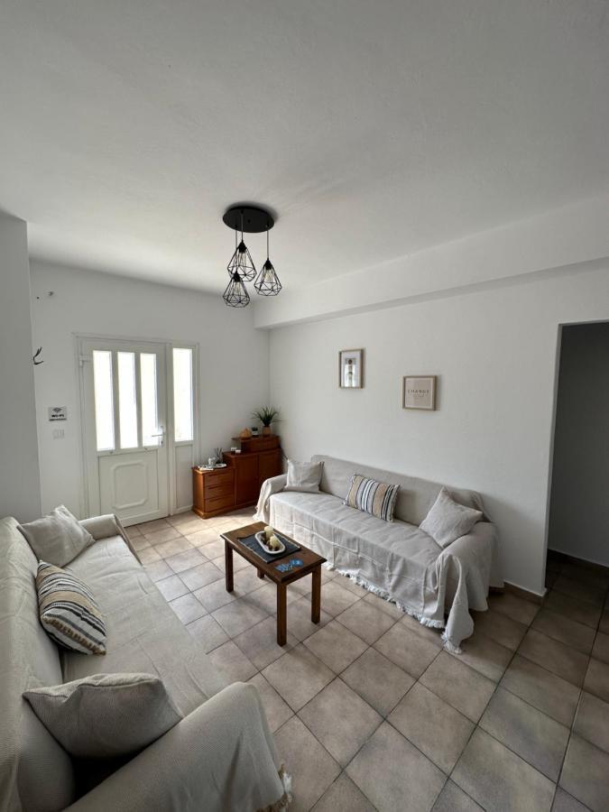 Melintas Cozy Apartments 2 Plomari Esterno foto